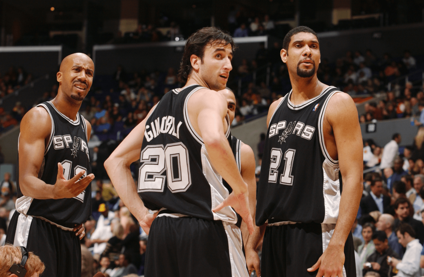 中场外摆 中场外摆