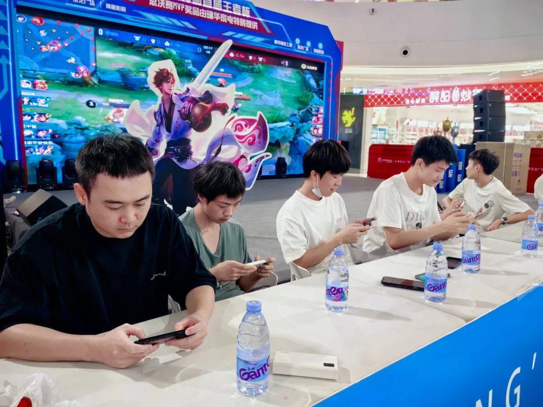 整合为一体 整合为一体