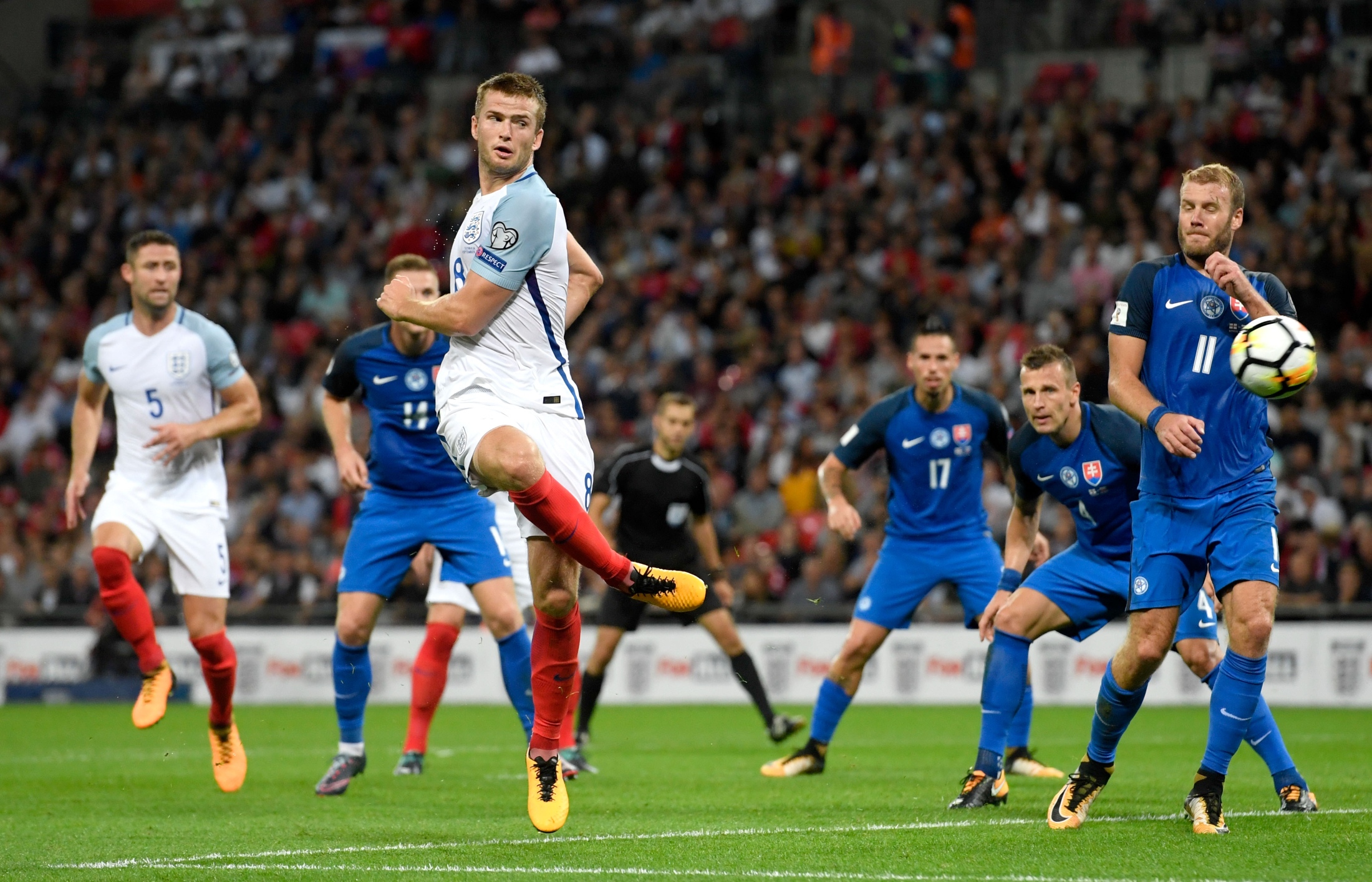 青训体系持 青训体系持